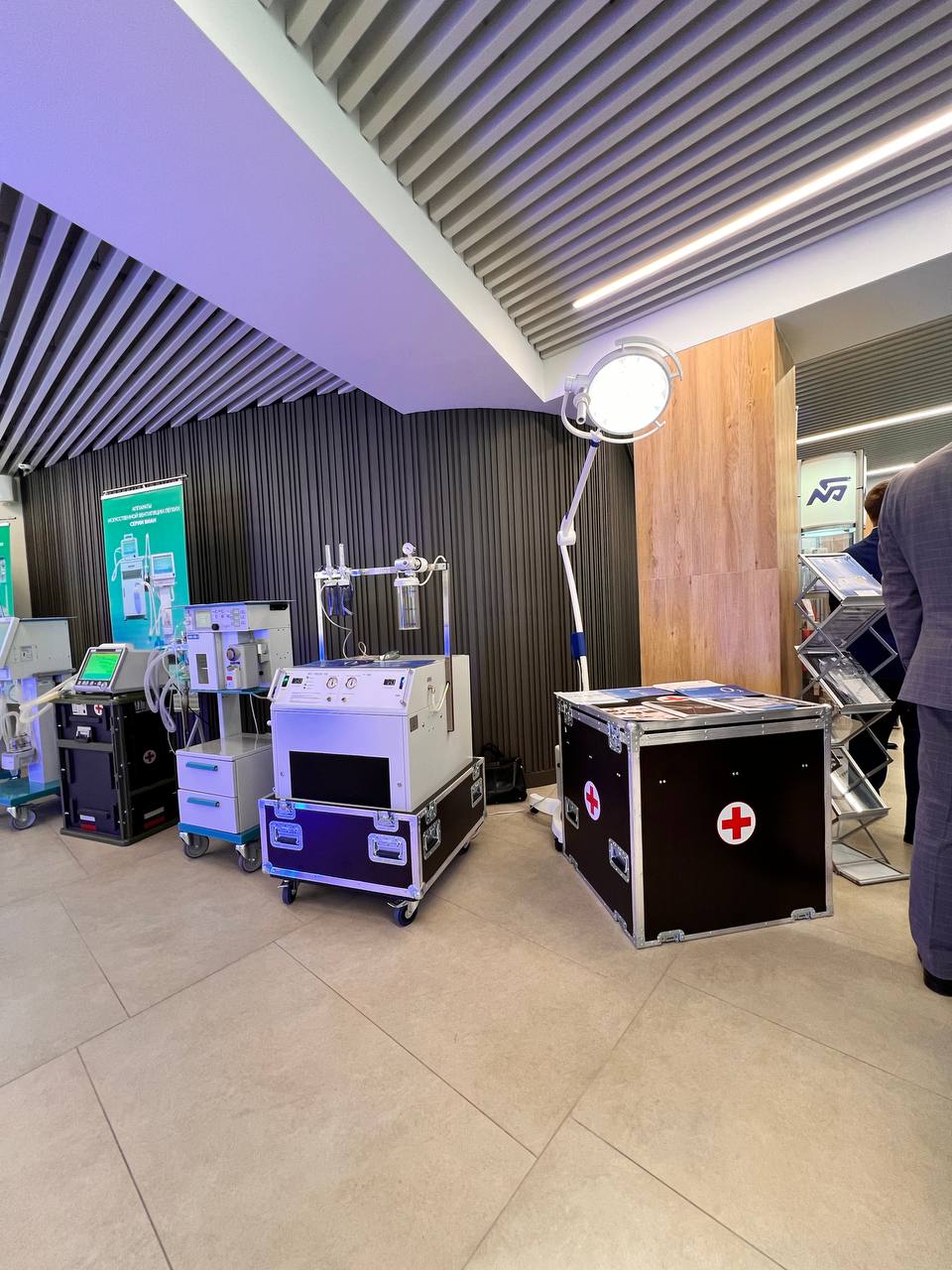 операционный светильник